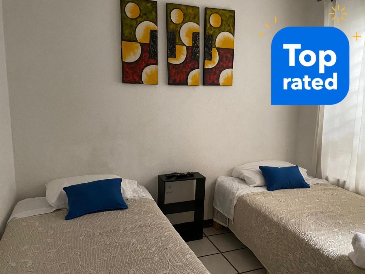 Casa Ejecutivo Zona Iteso Bahia De Acapulco Villa Guadalajara Eksteriør bilde