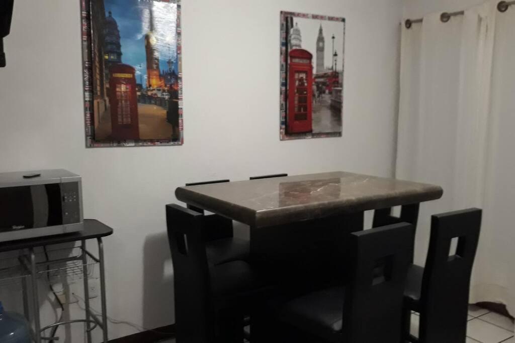 Casa Ejecutivo Zona Iteso Bahia De Acapulco Villa Guadalajara Eksteriør bilde